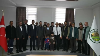 Pütürge Belediyesi’nden İşçilere Büyük Jest: %40 Zam Müjdesi!