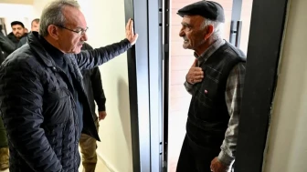 Malatya’da mesai kavramı olmayan Vali çat kapı yaptı!