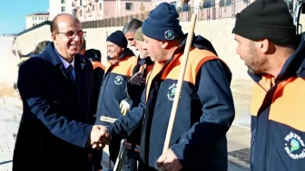 Nihayet aylar sonra İkizce'de temizlik işleri başladı!