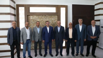AK PARTİLİ BAKAN ERDOĞAN’I FATİH SULTAN MEHMET’E BENZETTİ!