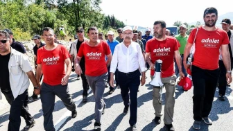 Elazığlı vekili eleştiren Ağbaba’dan şaşırtan Kılıçtaroğlu paylaşımı