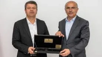 Kardeş Adıyaman Belediyesinde skandal iddiaları ortalığı karıştırdı