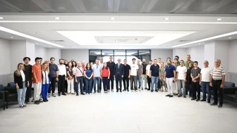 Başarılı Öğrencilere İlhan Geçit Başkan’dan ödül geldi!