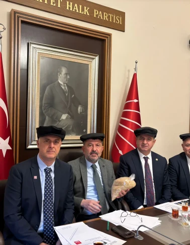 Ağbaba: “Bir taraftan zehirleniyoruz, bir taraftan ölüyoruz!”