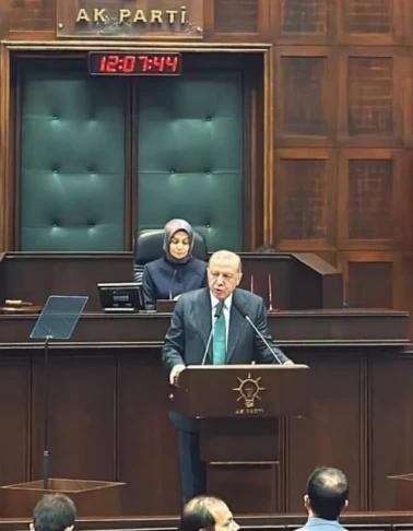 Erdoğan: "CHP Hararet Yaptı, Mutlaka Zincir Kıracak!"