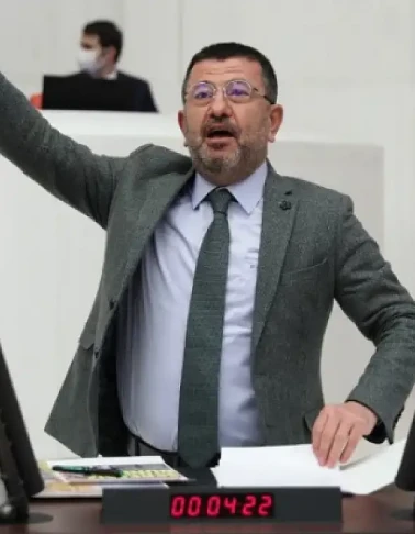 Ağbaba: "Ortak mısın sen, kaçakçı mısın? Haysiyetin varsa açıkla!”