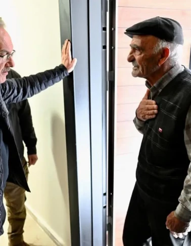 Malatya’da mesai kavramı olmayan Vali çat kapı yaptı!