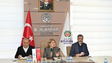 İlçe Başkanlarıyla Malatya’nın Gelec!eğini Masaya Yatırdı