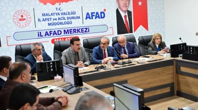 Vali'den talimat: “Kış gelmeden vatandaşlarımız evlerine kavuşmalı”