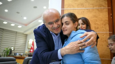 “Sami Er, Miniklerle Buluştu: Gözler Doldu, Kalpler Coştu”