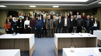 Üniversiteli Öğrenciler Meclis Toplantısına Katıldı!