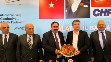 ADIYAMANLI BAŞKAN : "MALATYA ADIYAMAN BİR ELMANIN İKİŞ YARISI"