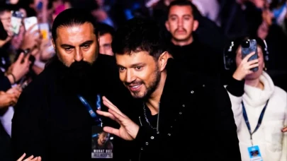 Murat Boz'dan göz yaşartan mesaj: "anneannem size emanet!"