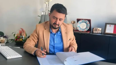 Erdoğan Zelyurt: "Bu çatı terörün değil Milletin Sesidir!"