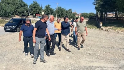 Birileri Başkana Akıl Versin, Ekibi Onu Rezil Ediyor!