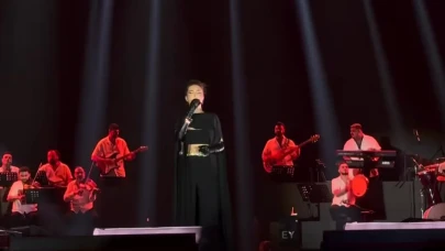 Gençler Malatya Kültür Yolu festivalinde Ebru Yaşar ile coştular!