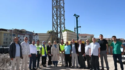 “DEPREMZEDE HİÇBİR HEMŞEHRİMİZ MAĞDUR EDİLMEYECEKTİR”