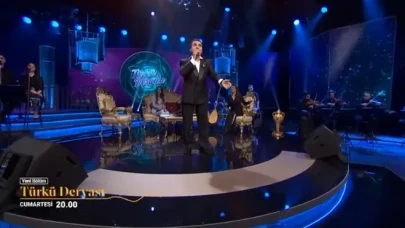 Selahattin Alpay Bayram Özel ile bu kez eğlendiriyor