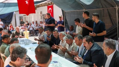 Miting öncesi CHP Genel Başkanı Özgür Özel’den şehit ailesine taziye