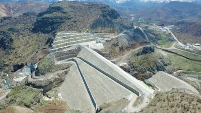 Özgür Özel Malatya’dan sordu: “Arguvan bilerek mi cezalandırılıyor?”