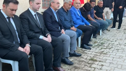 Gazdan zehirlenip şehit olan askerin evine taziye ziyareti!