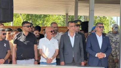 Yıldız: "12 Şehidin kanı kurumadan DEM'le ne görüştünüz?"