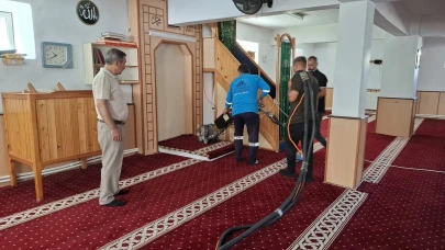 Doğanşehir’de camileri Adıyaman Belediyesi temizledi! tepki çığ gibi