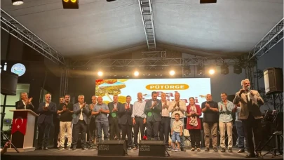 Pütürge'de Bal Festivali Coşkuyla Kutlandı! Türküler ile eğlendiler!