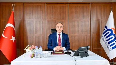 Malatya Valisi Kendisine Yalvaran Öğretmene Sahip Çıktı!