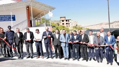 Başkan Ulutaş Cami açıp Kayısılar için su borusu döşetti!