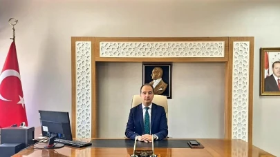 O kaymakam muhtarlara ‘sokak köpeklerini’ sayın demiş!