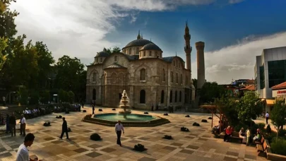 Cami’de Bu Kez Silah Konuştu! Malatya’da Gece Yarısı Kanlı Kavga