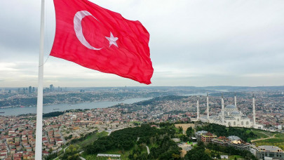 81 İL DE 3 MALATYALI VALİ