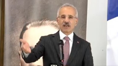 "BİZ DİZ ÇÖKMEDİK YUKARI SIÇRAMAK İÇİN HAREKET ETTİK"