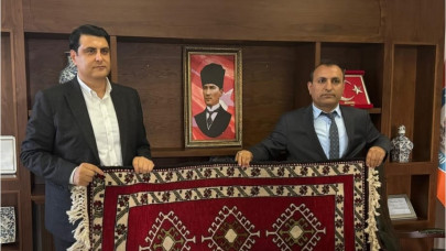 YAZIHAN BOYUNDAN                                      BÜYÜK İŞLER YAPIYOR!
