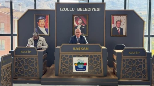 Kale Belediye Başkanı İhsan Özbay’ın Özal sevdası meclise taşındı!