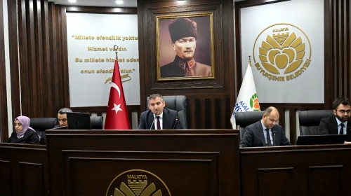 Borç Yükü Altında Olmasına Rağmen “Gereksiz Harcama” Tepkisi!