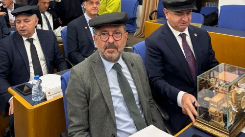 Ağbaba Malatya Kayısısını Meclis gündemine yine taşıdı!