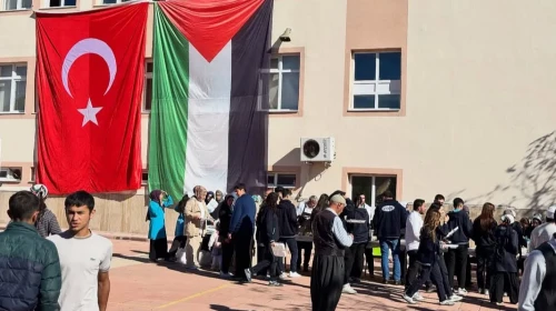 Arapgir’de Filistin için “Gönüller birleşti, dualar birleşti”