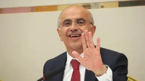 Başkan Er’in Kulağına Küpe Olan Söz: “Ben Şeker Hastasıyım”