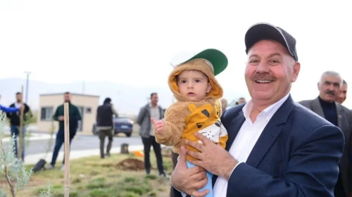 Bayram: “Doğanşehir yenileniyor! Doğanşehir güçleniyor!”