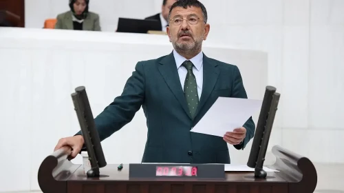 “Erbaş’ın arabası 24 milyon Papa’nın arabası 1.5 milyon”