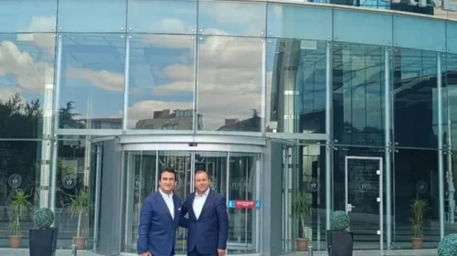 Ünlü Sanatçı Selahattin Alpay Köyünü yalnız bırakmadı!