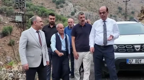 İlhan Geçit başkan olarak o köye gidip devrim yaptı!