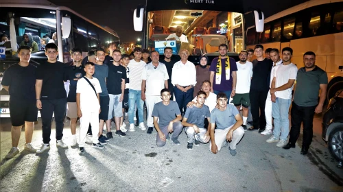 Malazgirt coşkusu için Malatyalı Ak Gençler yola çıktı!