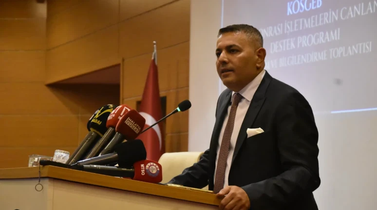 “34 Ay Geçti, 4 Binden Fazla Esnaf Hâlâ Konteynerde”