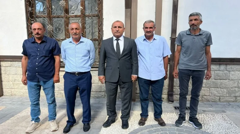 Başkan Abdulvahap Göçer gece mesaisi yapıp İlçeyi korudu!