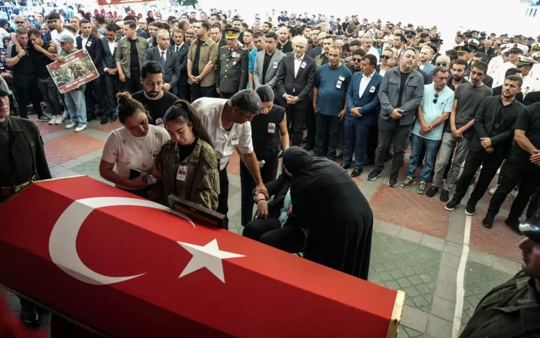 Acı bitmiyor, Malatya Şehitlerini gözyaşlarıyla uğurladı!