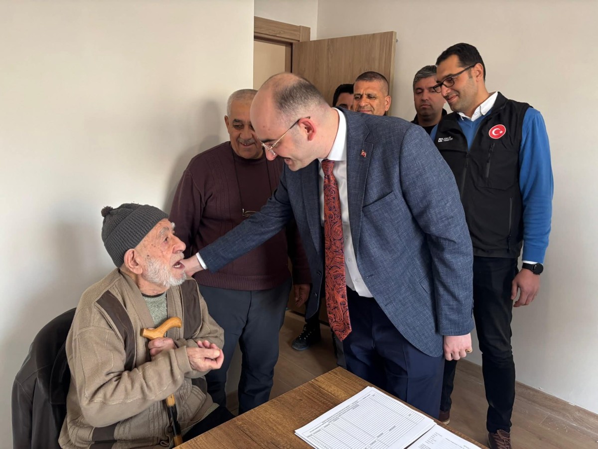Doğanşehir anahtar teslim sevinci: 148 konut sahibine kavuştu!