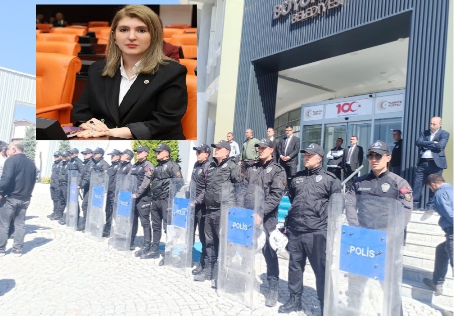 Malatya’da polis belediye binasını ablukaya aldı vekil Bakan ile görüştü!